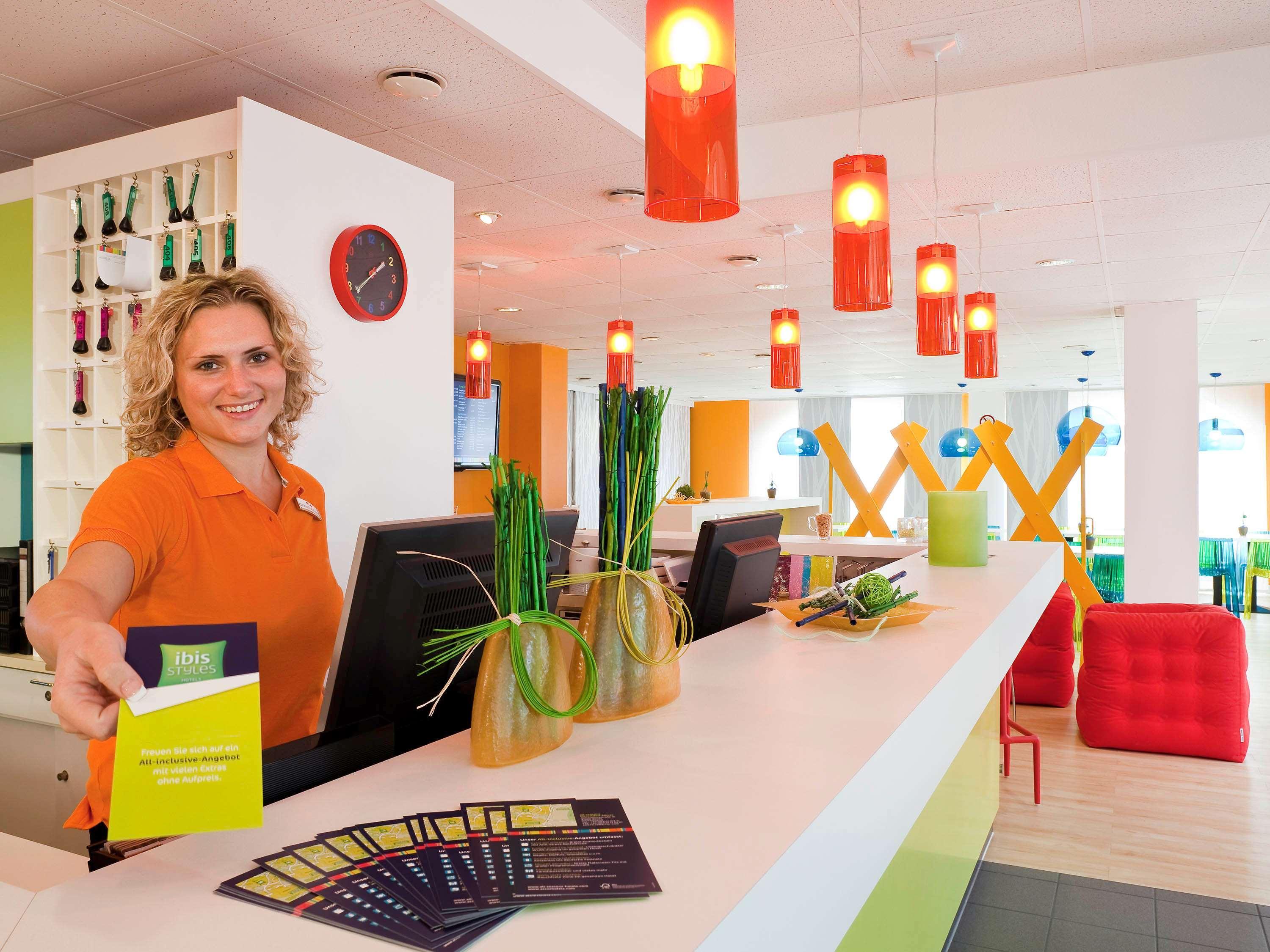 Hotel Ibis Styles Duesseldorf-Neuss Esterno foto